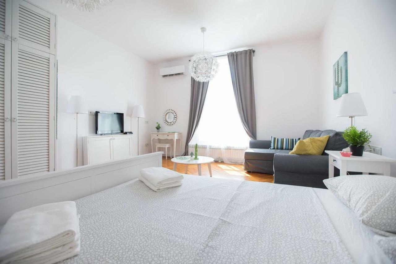 Oberiter Apartments - Center Of Zagreb, Fast Wifi, Ac, Kitchen, Parking 외부 사진