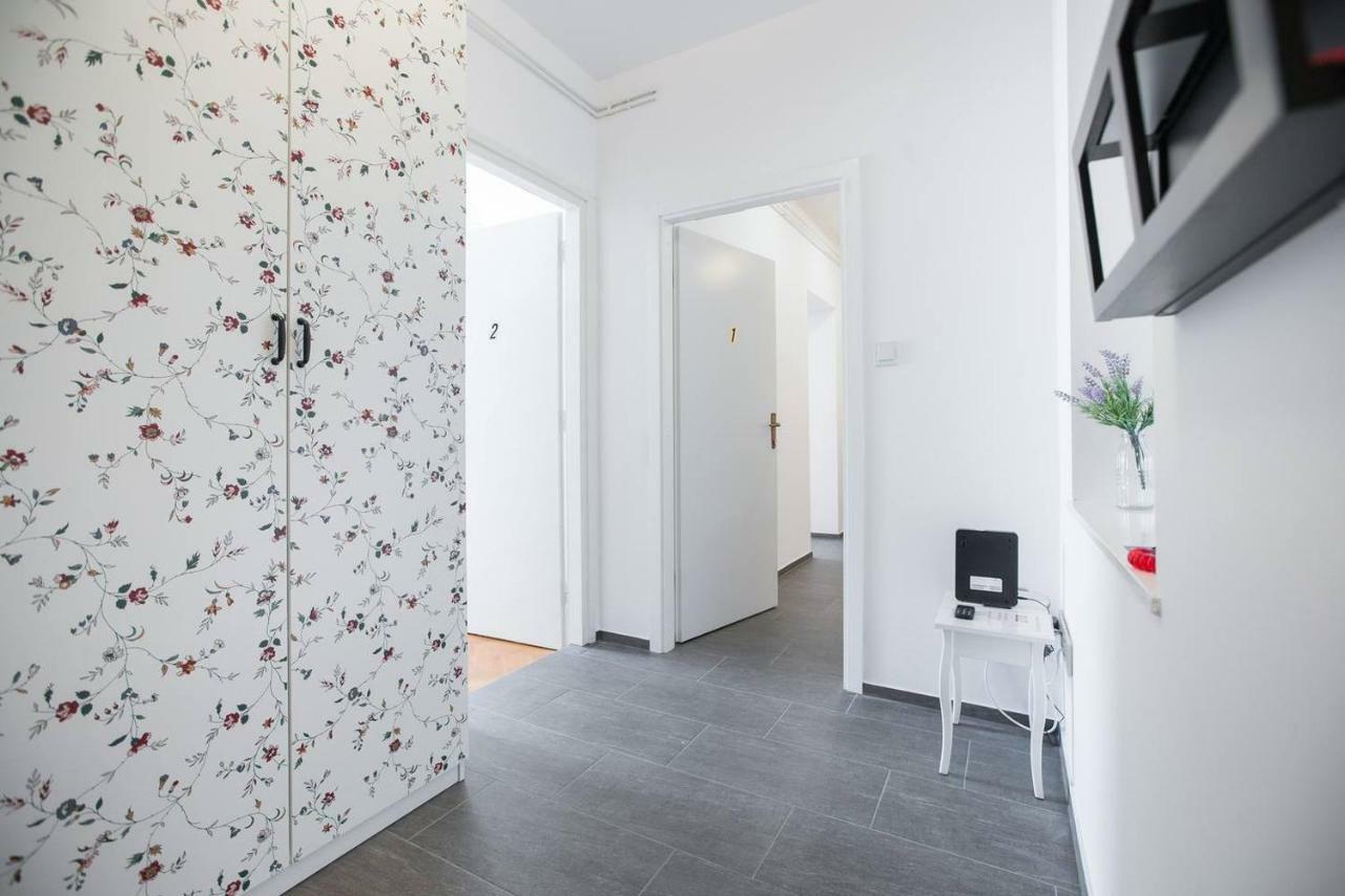 Oberiter Apartments - Center Of Zagreb, Fast Wifi, Ac, Kitchen, Parking 외부 사진