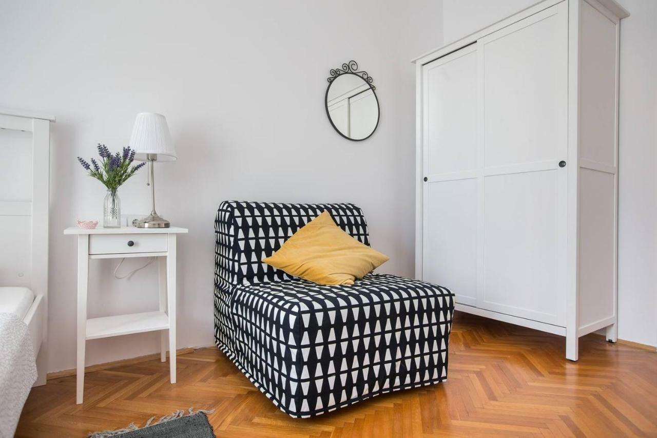 Oberiter Apartments - Center Of Zagreb, Fast Wifi, Ac, Kitchen, Parking 외부 사진